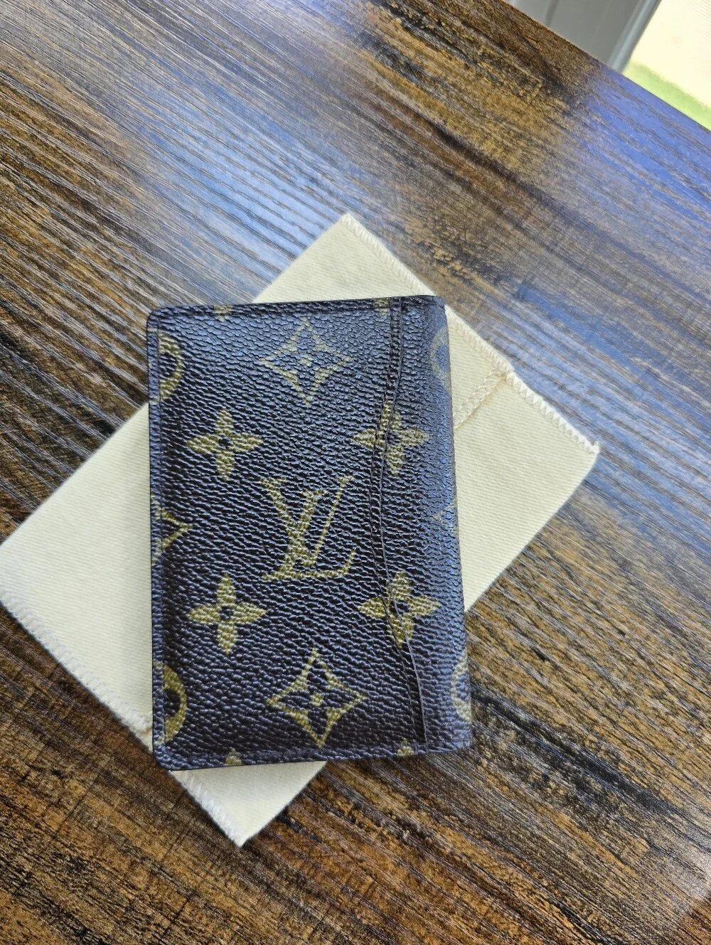 ‼️SALE PENDING‼️Louis Vuitton Monogram Pocket Organizer (2005)